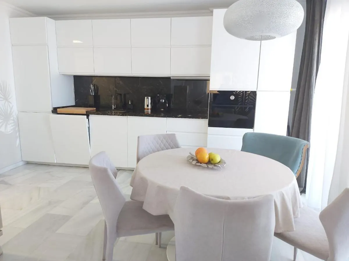 2 Bedroom Beachfront Apartment In Estepona, Malaga.